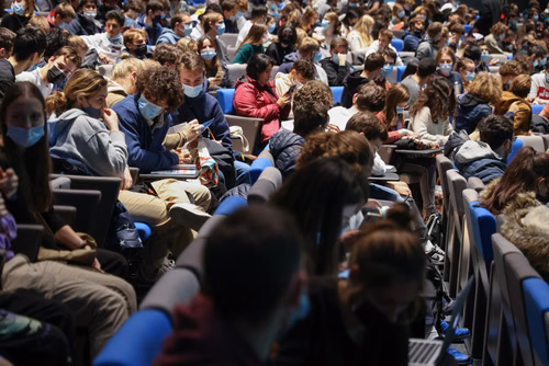 Journée des Gymnasiens accueil et stands 