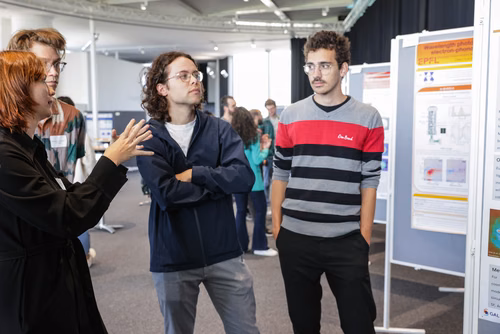 Session posters et présentations lors de la "PHYSICS DAY 2023"