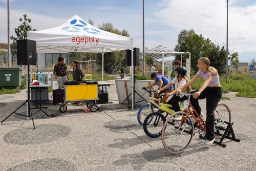 Cap sur l'Ouest, la fête du district de l’Ouest lausannois en mobilité douce, débarque à nouveau à l'EPFL avec une halte festive sur la place Cosandey !