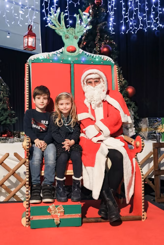 Le Père Noël rend visite aux enfants du personnel de l'EPFL