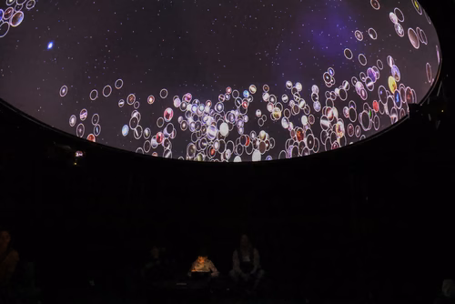 La lumière, voici la toute nouvelle thématique du festival Scientastic, le festival des sciences de l'EPFL Organisateur Service de promotion des sciences sps. 