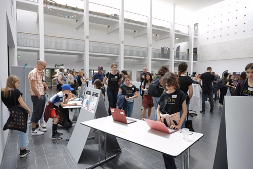Le Meet up national annuel du Coding club des filles sur le campus de l’EPFL