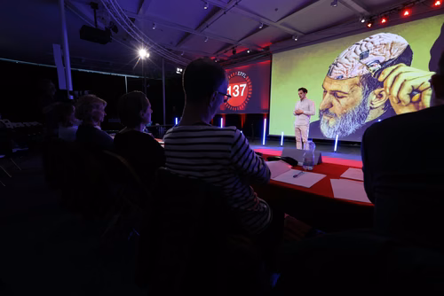 6ème édition du concours “Ma thèse en 180 secondes” à l’EPFL