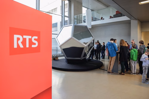 La découverte des sciences et des technologies au cœur du campus, pour les adultes et les enfants.