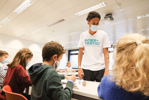 Les ateliers de Scientastic