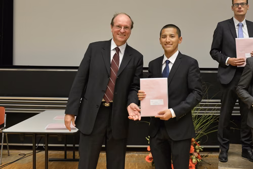 Convocation of the 2016  Physics class, october1, 2016