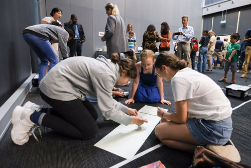 Remises des attestations pour les filles, Genève 2022
