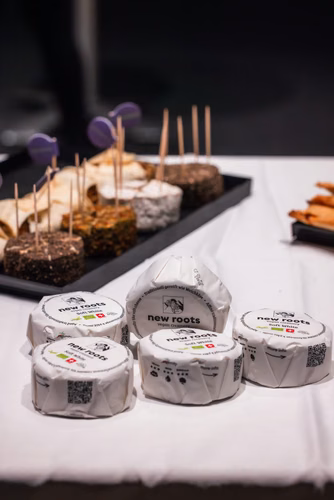 “Meat the Future: a Discussion about Alternatives to the Challenges of Animal Agriculture”